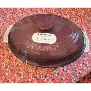 Le Creuset Stoneware Oval Baking Dish in Fig 27 cm/1.7L